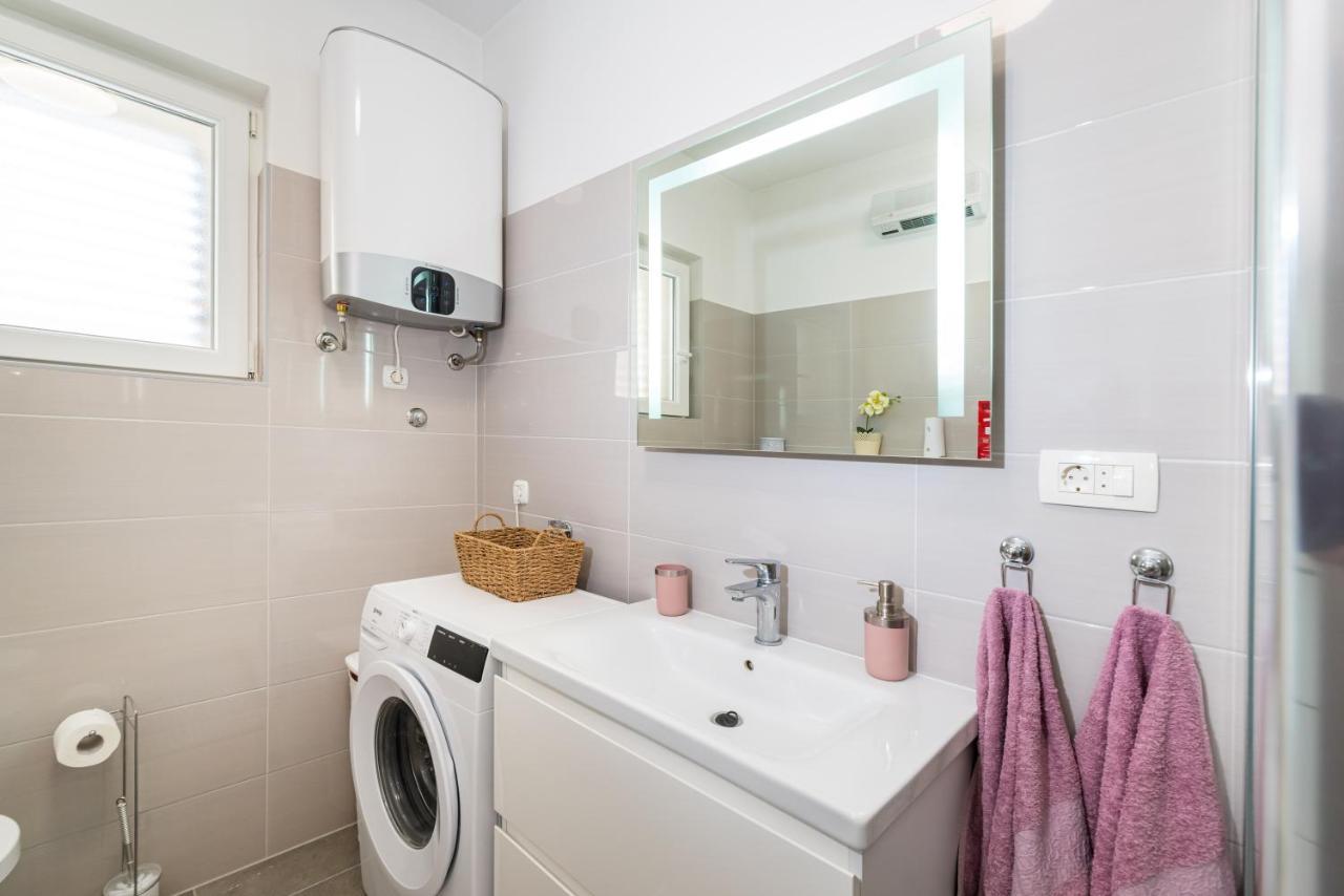 Apartament Visnja *